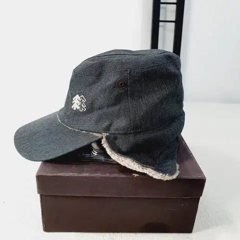 코오롱스포츠 모자 고어텍스 귀달이 방한모