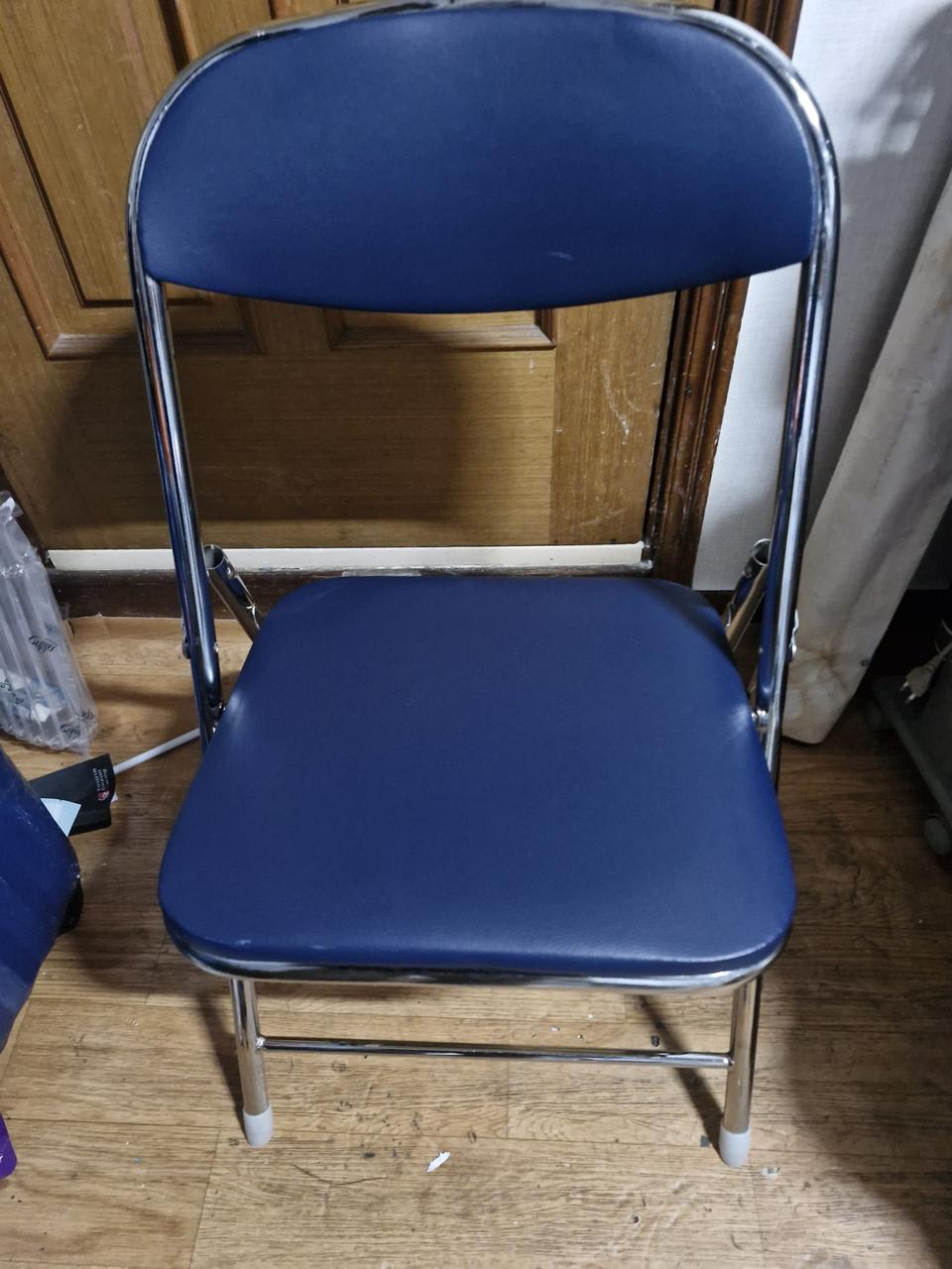 철제 접이식 의자 열개까지 가능