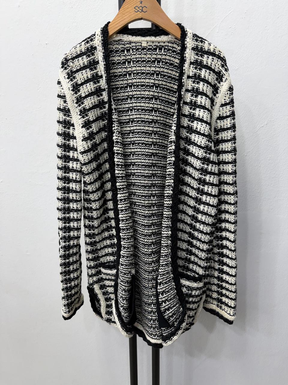 정품) 마쥬 오픈식 블랙 화이트 패턴 니트 가디건 1