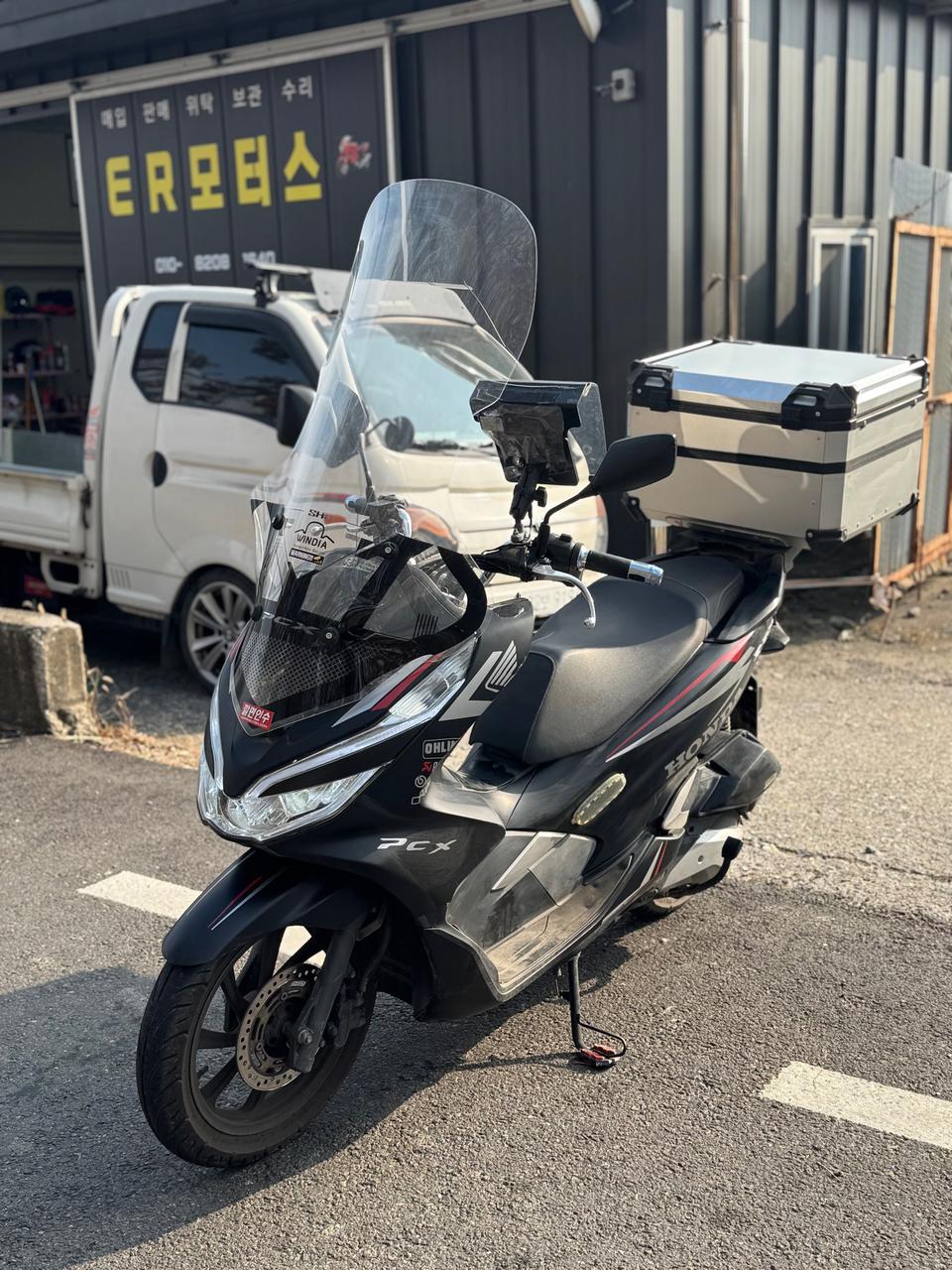 혼자 pcx125 (2019)