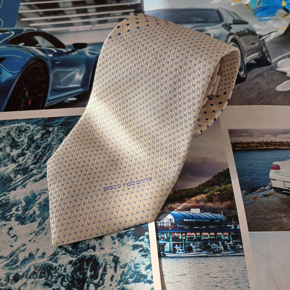 파코라반 실크 화이트&블루 도트 넥타이 9.2cm 새상품 A19064