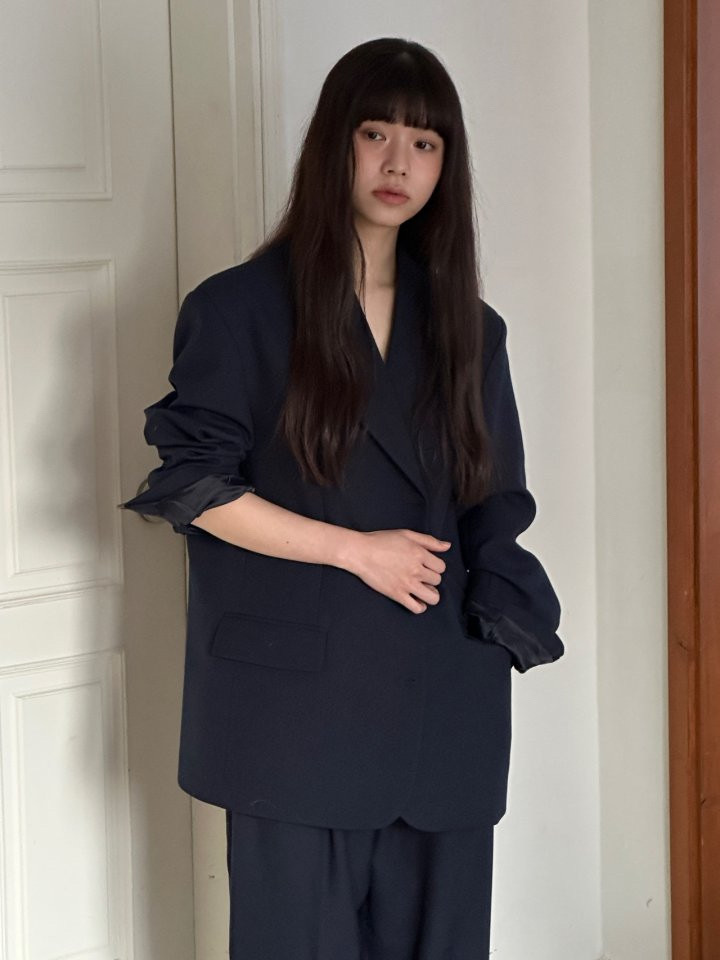 르버터LeButter 모멘토 울 오버자켓 네이비 새상품