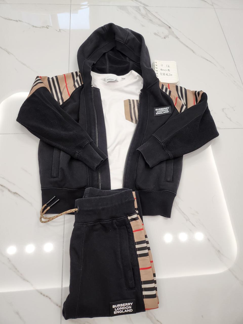 버버리 키즈 트레이닝복 세트