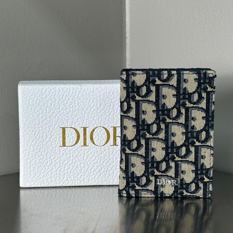디올 버티컬 2단 카드지갑