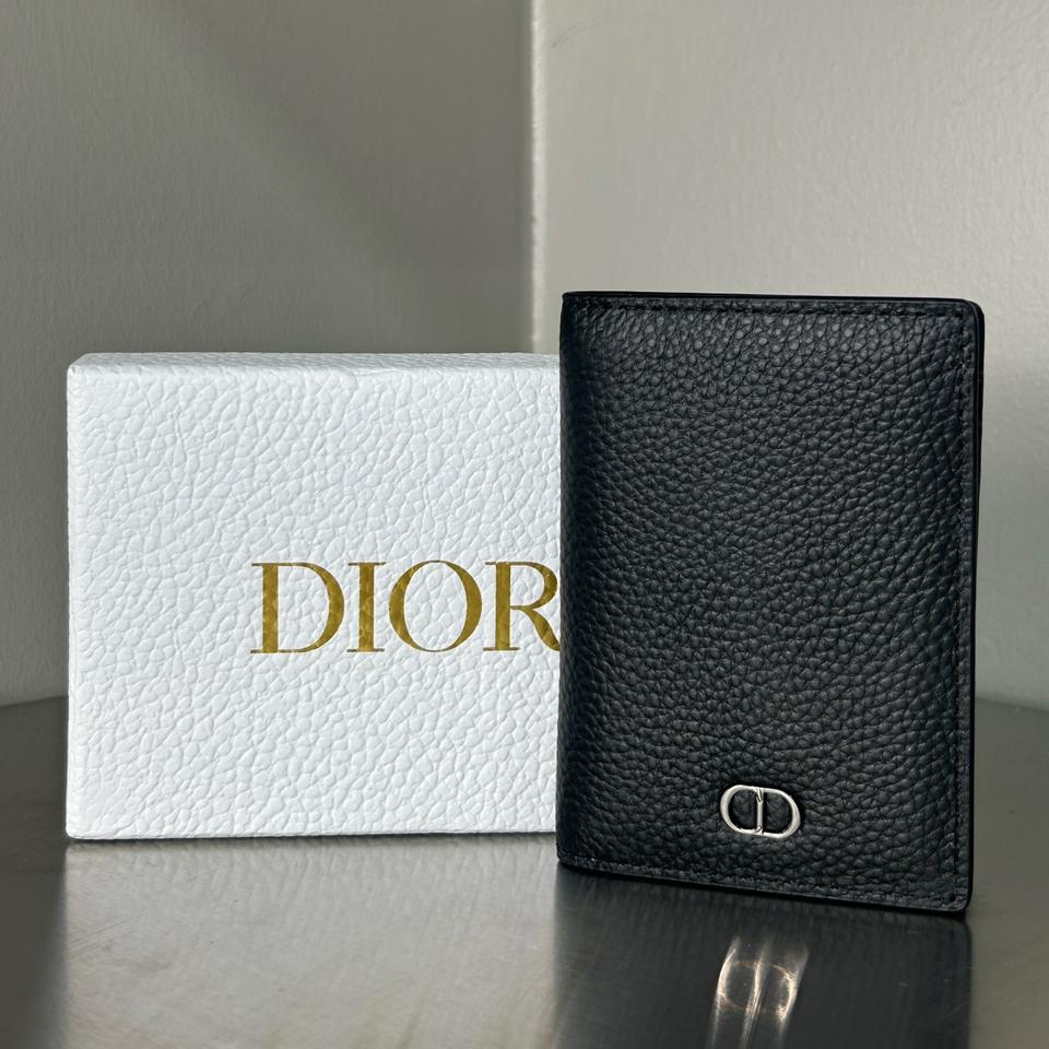 디올 아이콘 버티컬 2단지갑