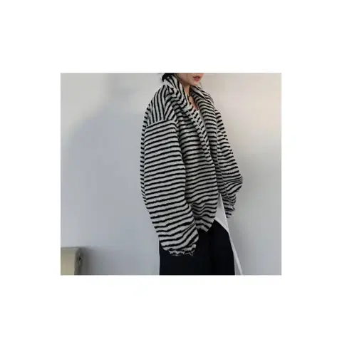 후리스 스트라이프 점퍼 - 블랙,프리