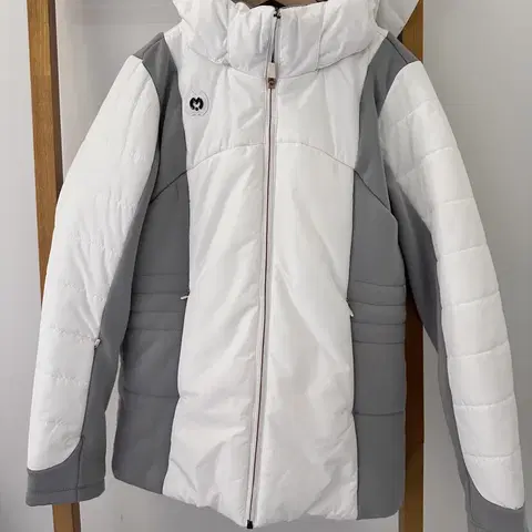 밀라숀 패딩점퍼