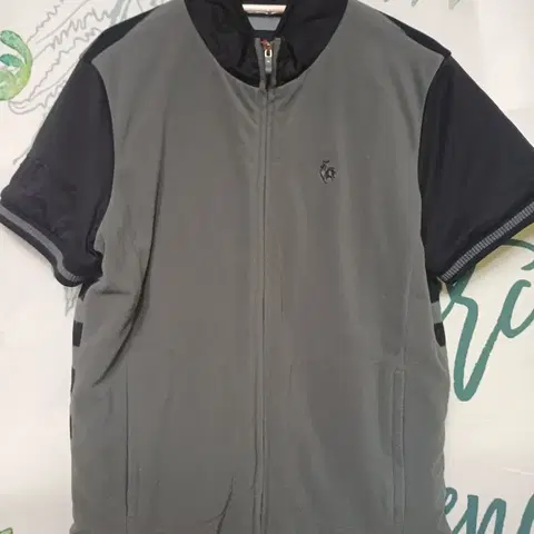 르꼬끄 플리스 반팔조끼