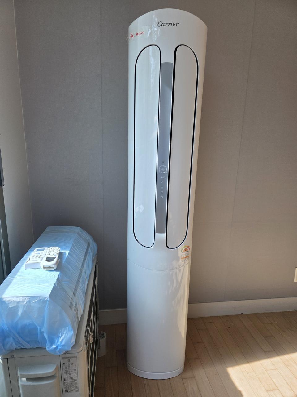 캐리어 에어컨 2대+ 실외기 포함 스탠드,벽걸이 에어컨