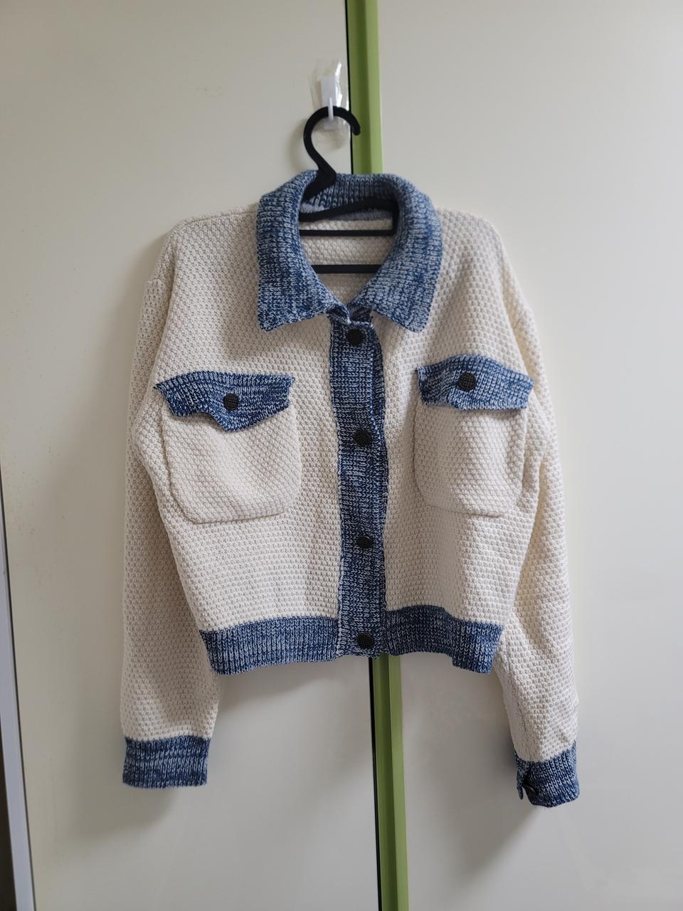 멜로디가든 여성 배색 니트 가디건 F