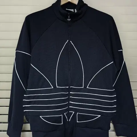 아디다스 빅트레포일 트랙탑 져지 M