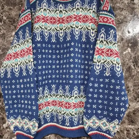 빈티지 노르딕 패턴 울니트 스웨터 100