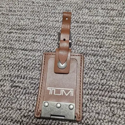 투미 네임택 에스프레서