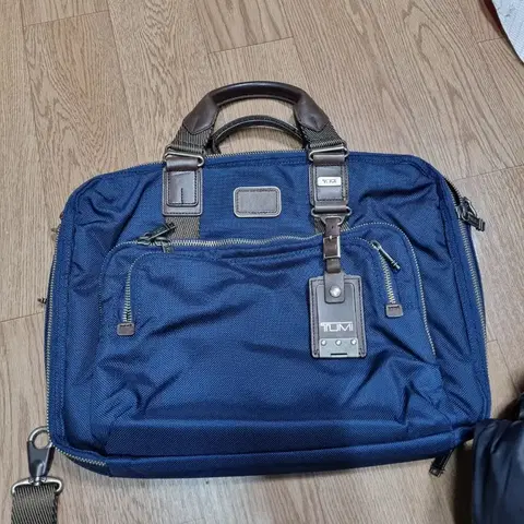 투미(TUMI) 알파 브라보 유마 슬림 브리프 22631BTH