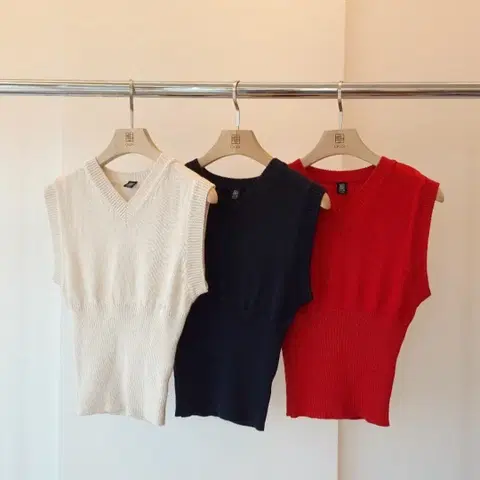 울20)골지 v넥 네이비 니트베스트 조끼