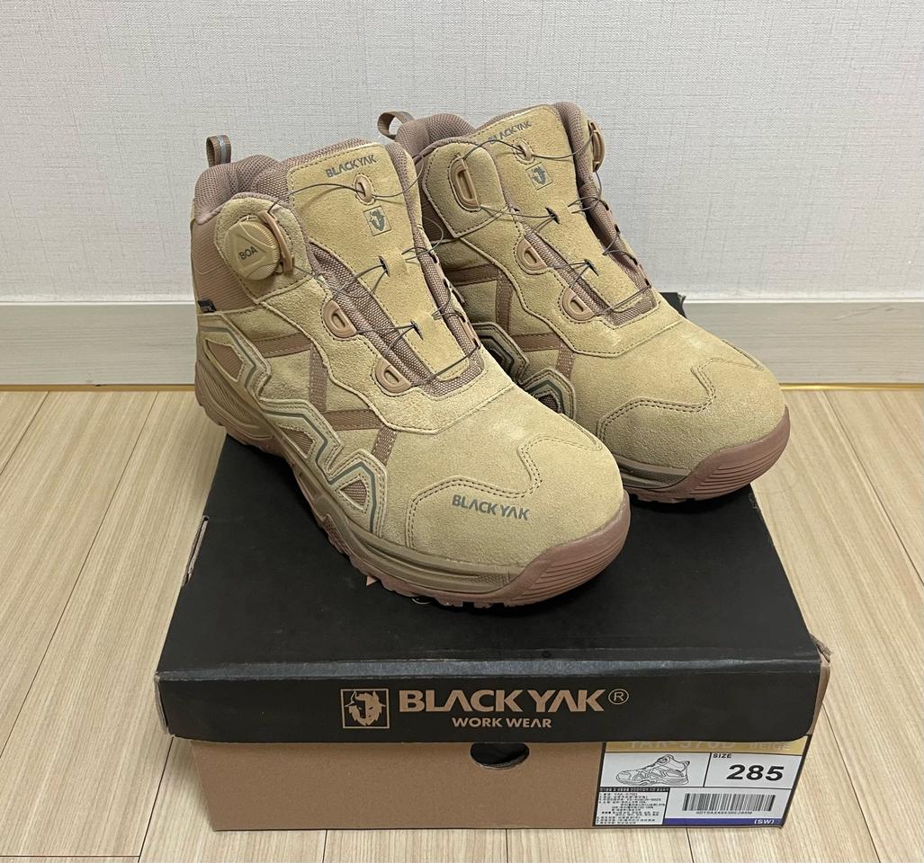 [새제품] [285] 블랙야크 논슬립 5인치 안전화 YAK-570D