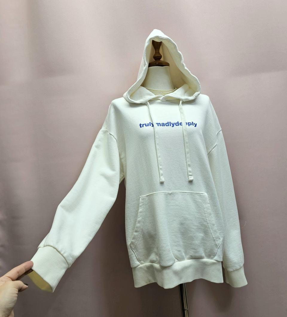 남녀공용 레터링 후드 맨투맨