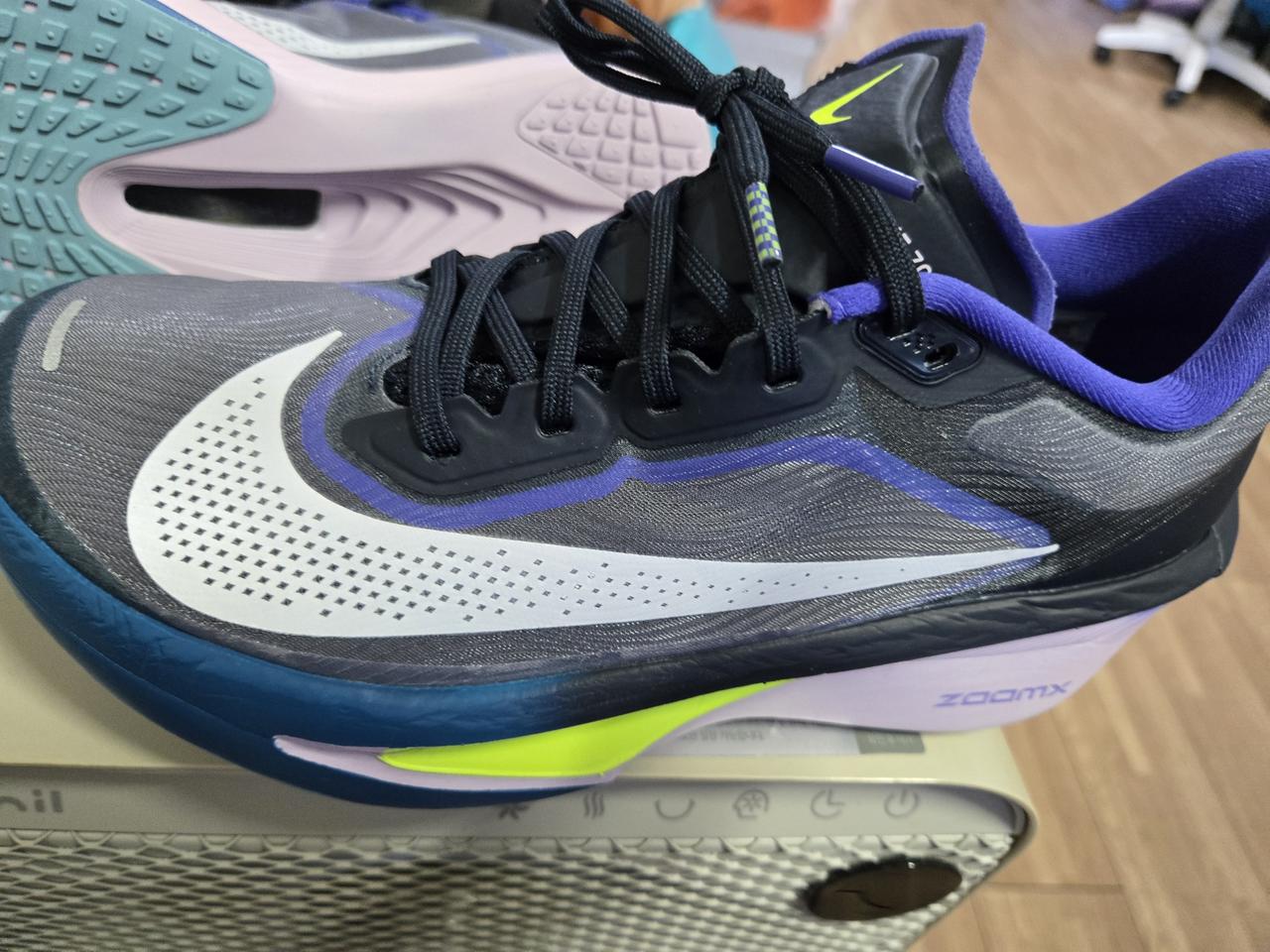 (새상품)나이키 줌플라이6 런닝화 265mm 옵시디언 & 페르시안 바이올