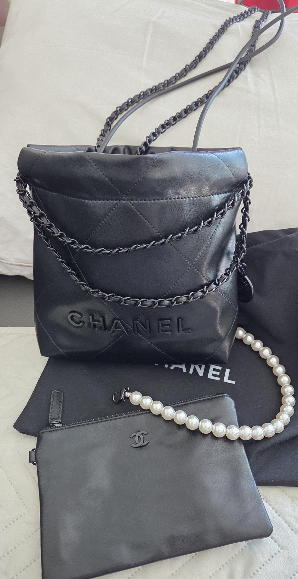 투투 미니 블랙 로고