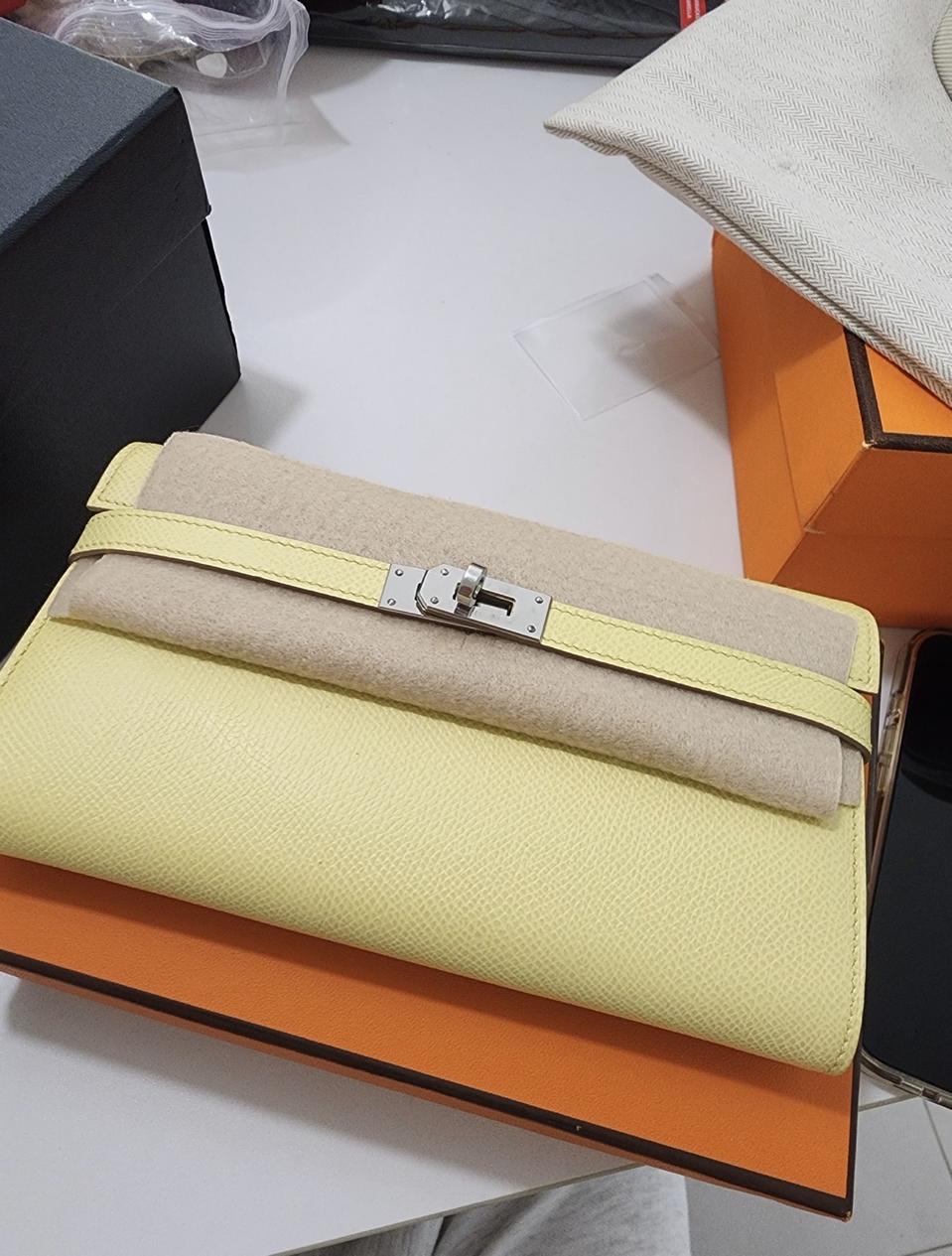 에르메스 켈리 장지갑