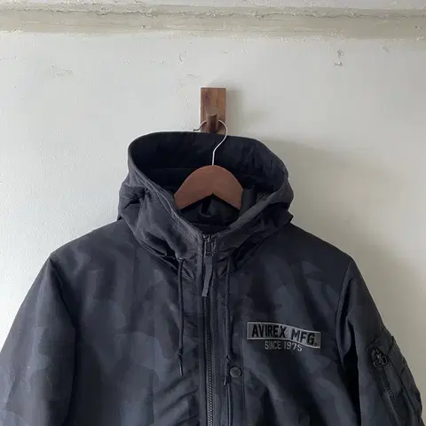 Vintage Avirex Down Camo