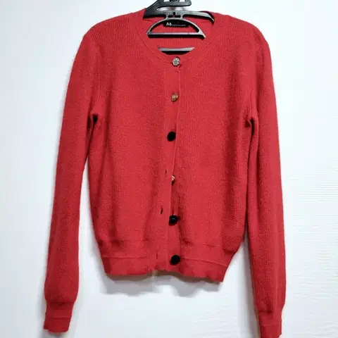 수스 레드 라운드넥 니트 앙고라혼방 가디건