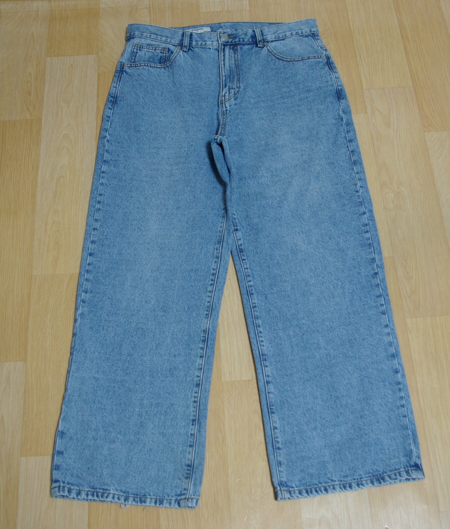 에잇세컨즈 25ss 와이드핏 청바지 34