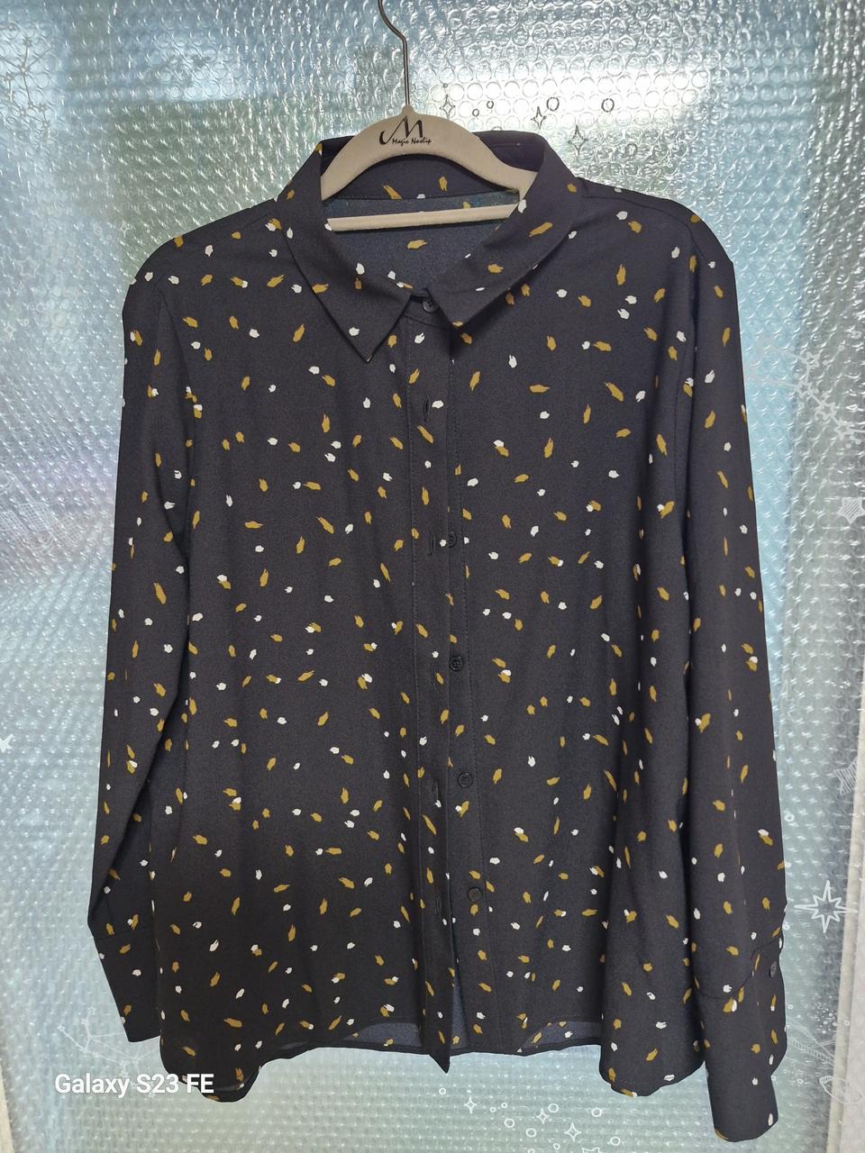 여성 검은색 셔츠 판매합니다