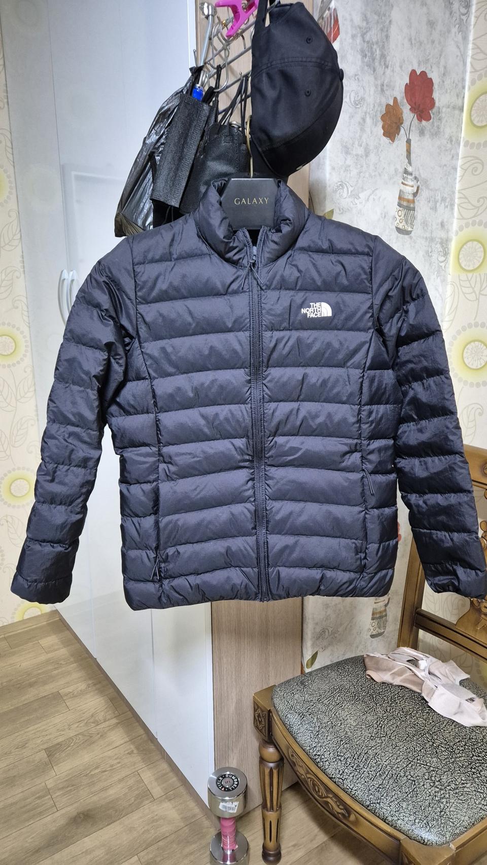 노스페이스 경량패딩 여성용 새상품