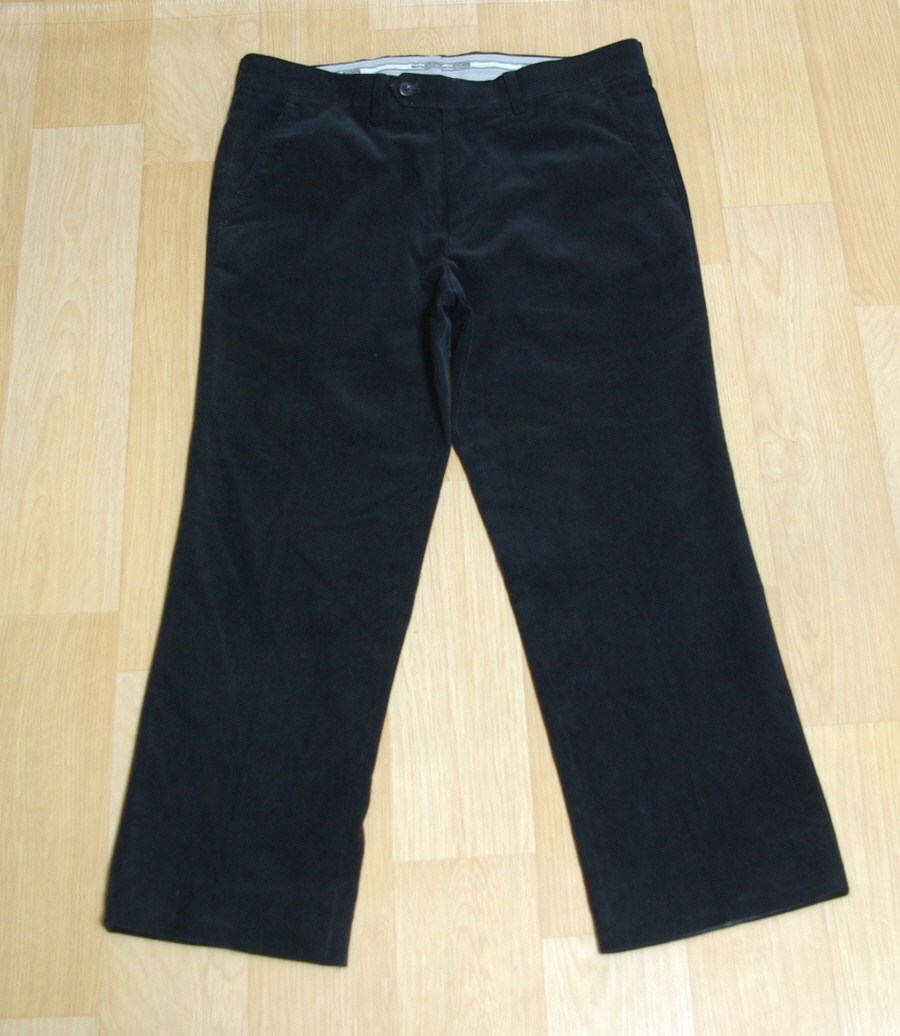 블랙앤화이트 코듀로이 골프바지 32