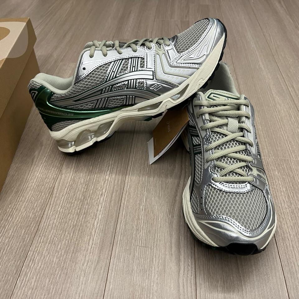 아식스 젤카야노14 실버그린 265 새제품