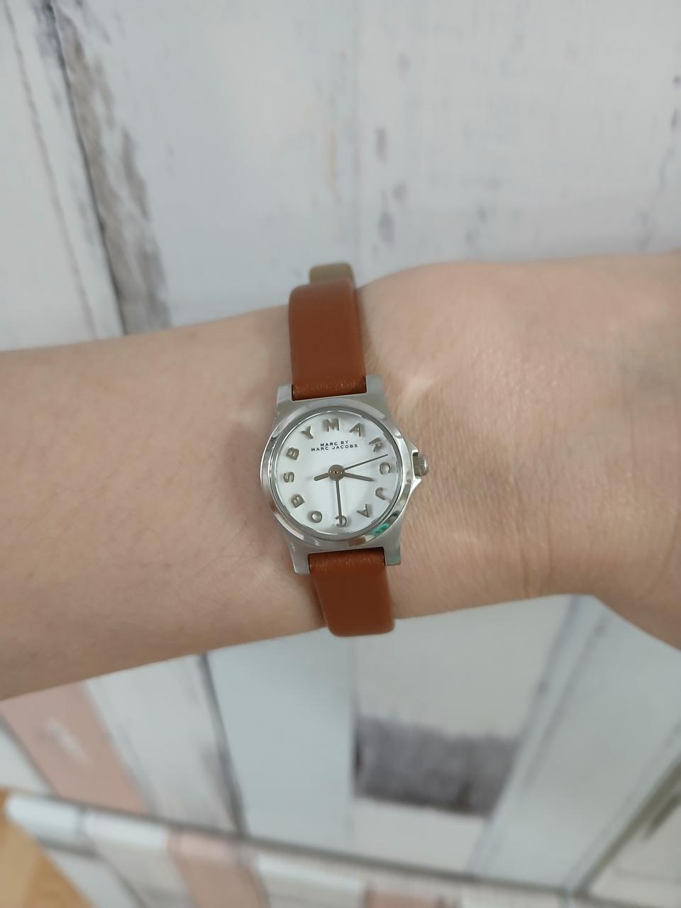 거의새것)정품 마크제이콥스 시계 브라운 42000원 상태최상