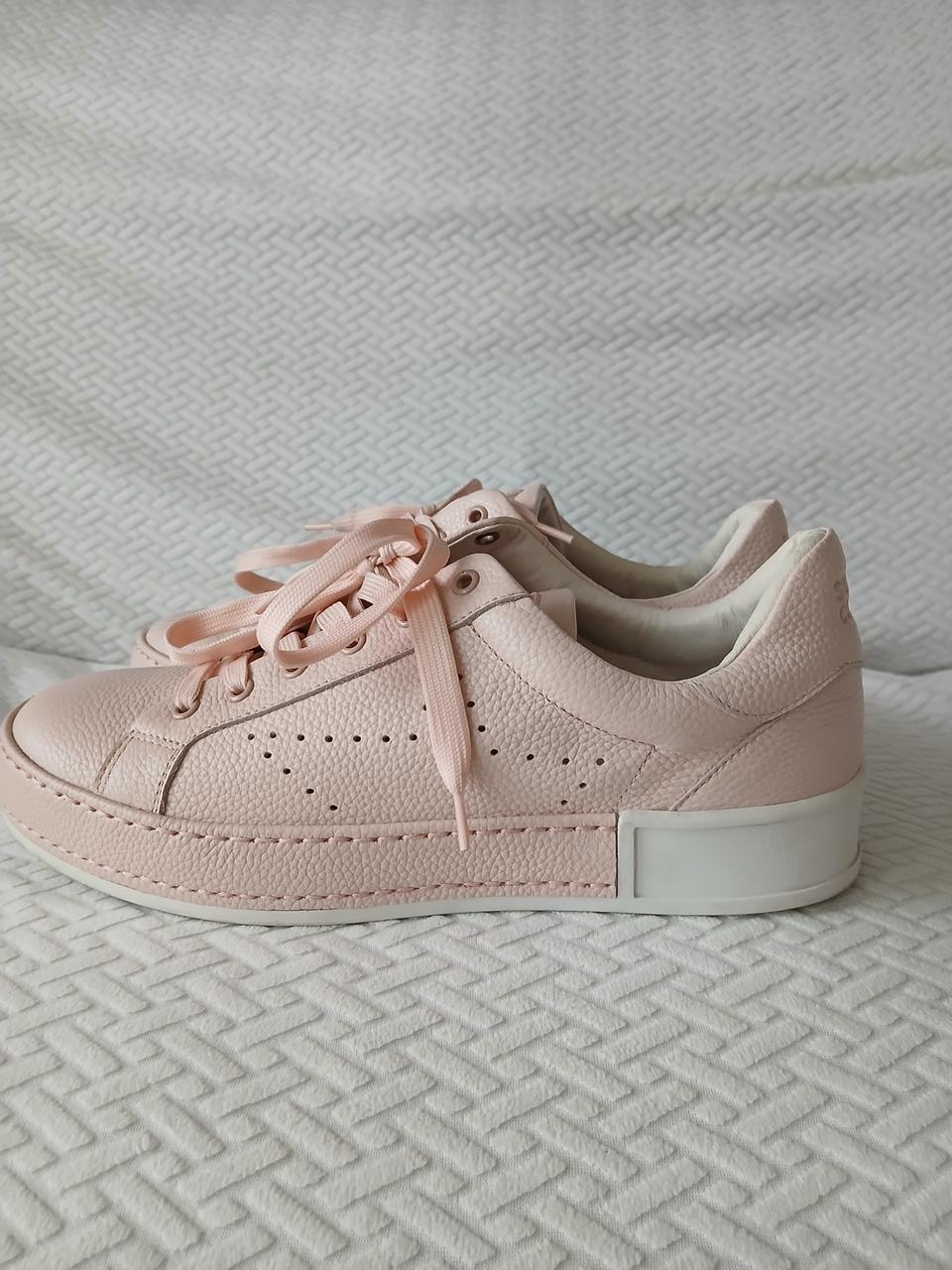 슈콤마비 스니커즈 운동화265(실측255~260추천)35000원 상태최상