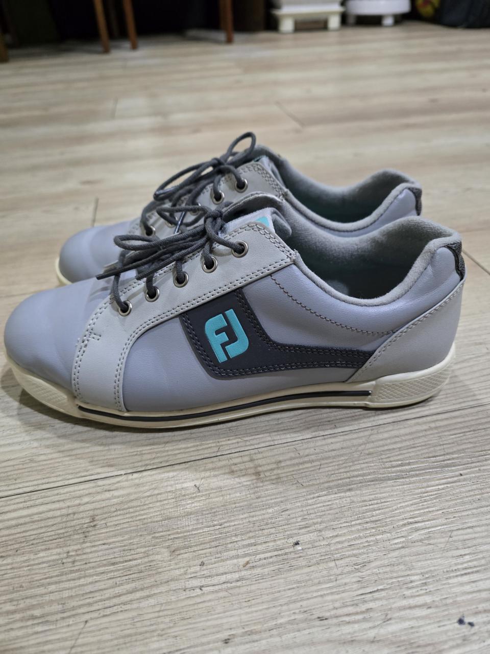 풋조이 골프 스파이크리스 골프화 6.5M 235mm