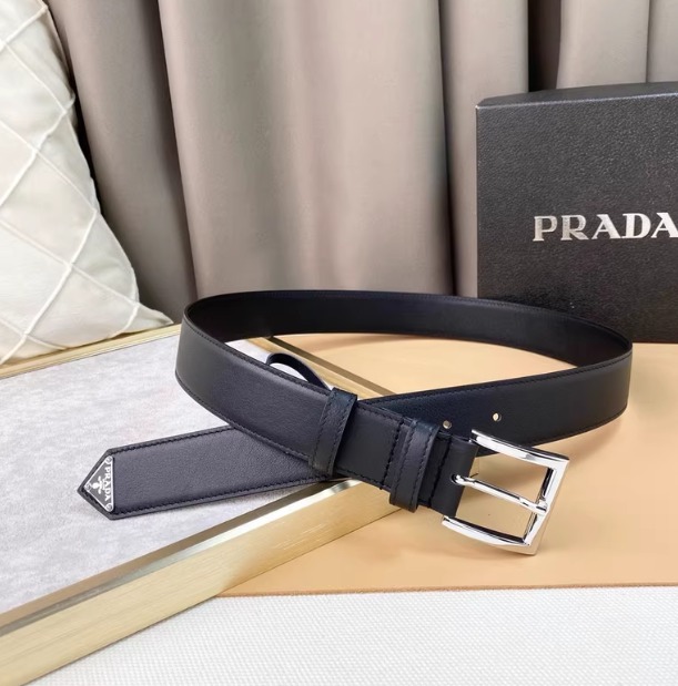 프라다 가죽 밴드