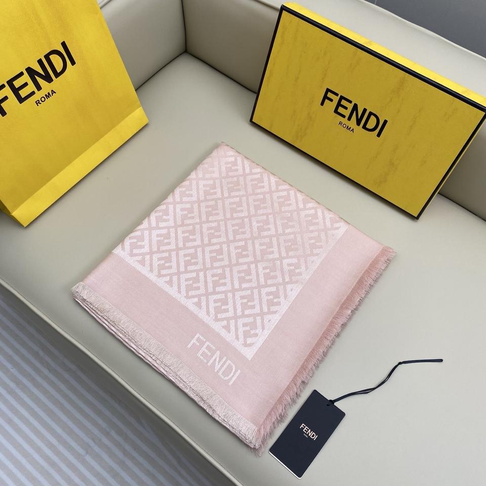 FENDI 펜디  목도리