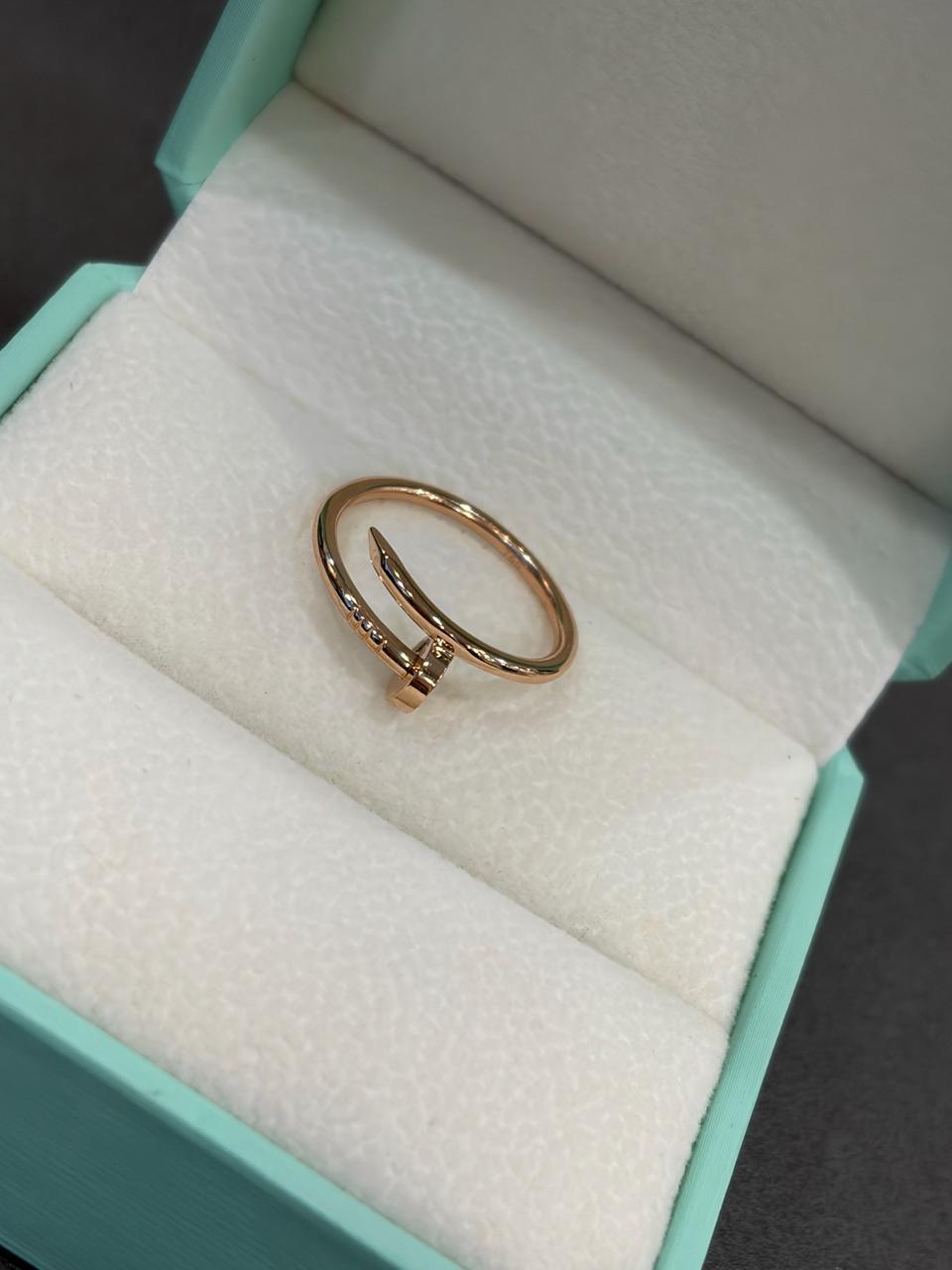 까르띠에 18K 반지 팝니다.