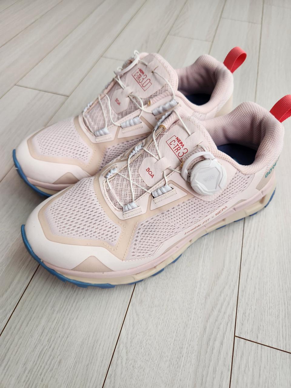 네파 다이얼 트레킹화 등산화 하이플로우 고어텍스 245등산화/트레킹화