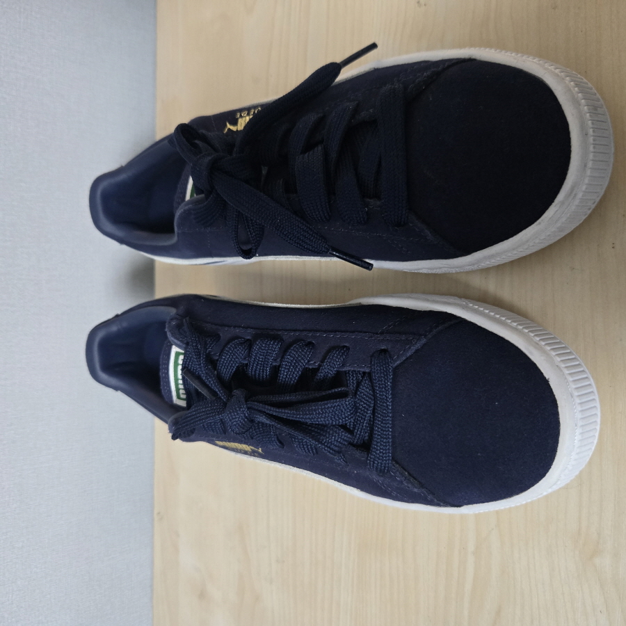 전시새상품 240 푸마 스웨이드 클래식 스니커즈 슈즈-478