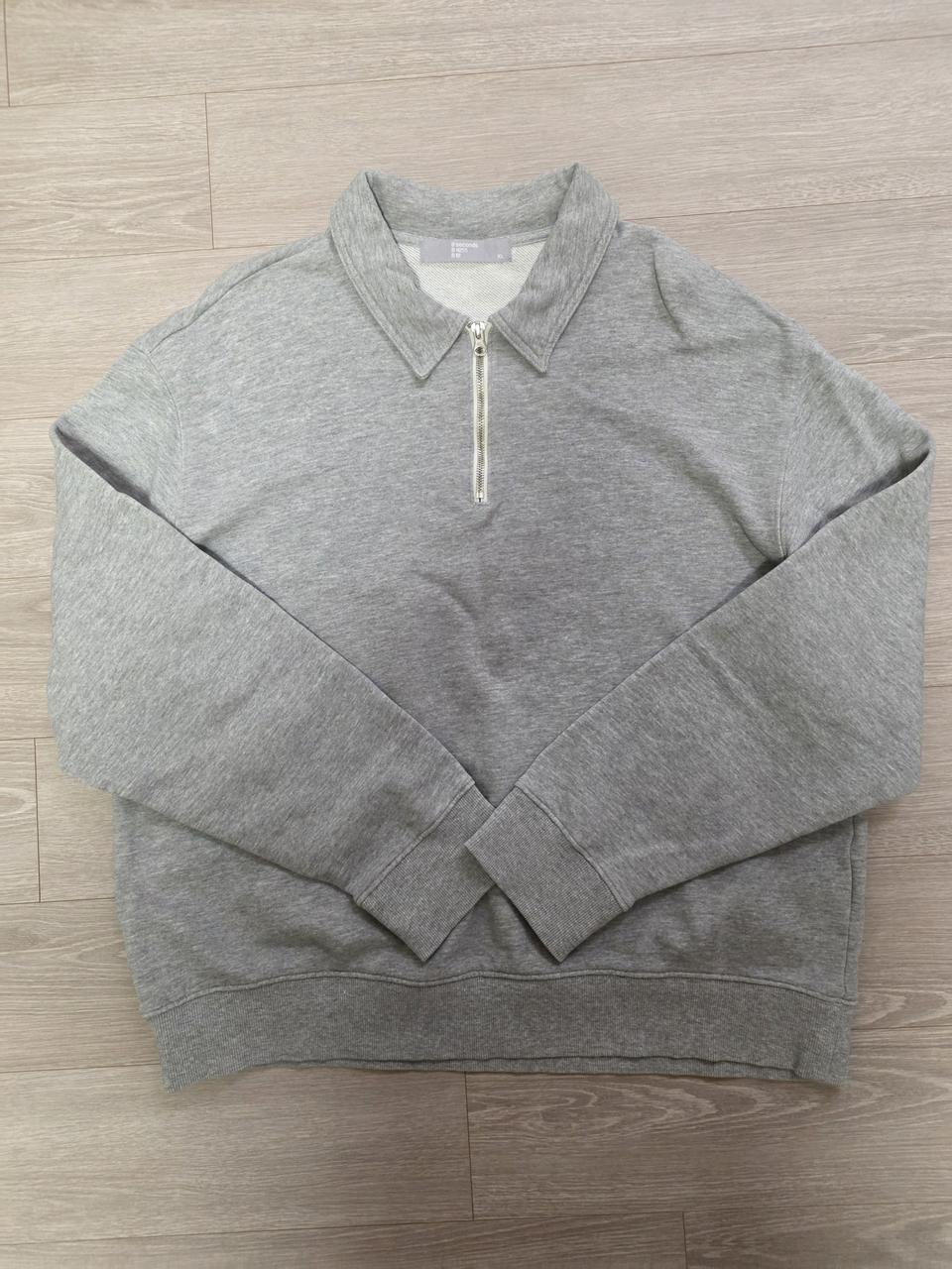 에잇세컨즈 카라 반집업 티셔츠 Grey XL