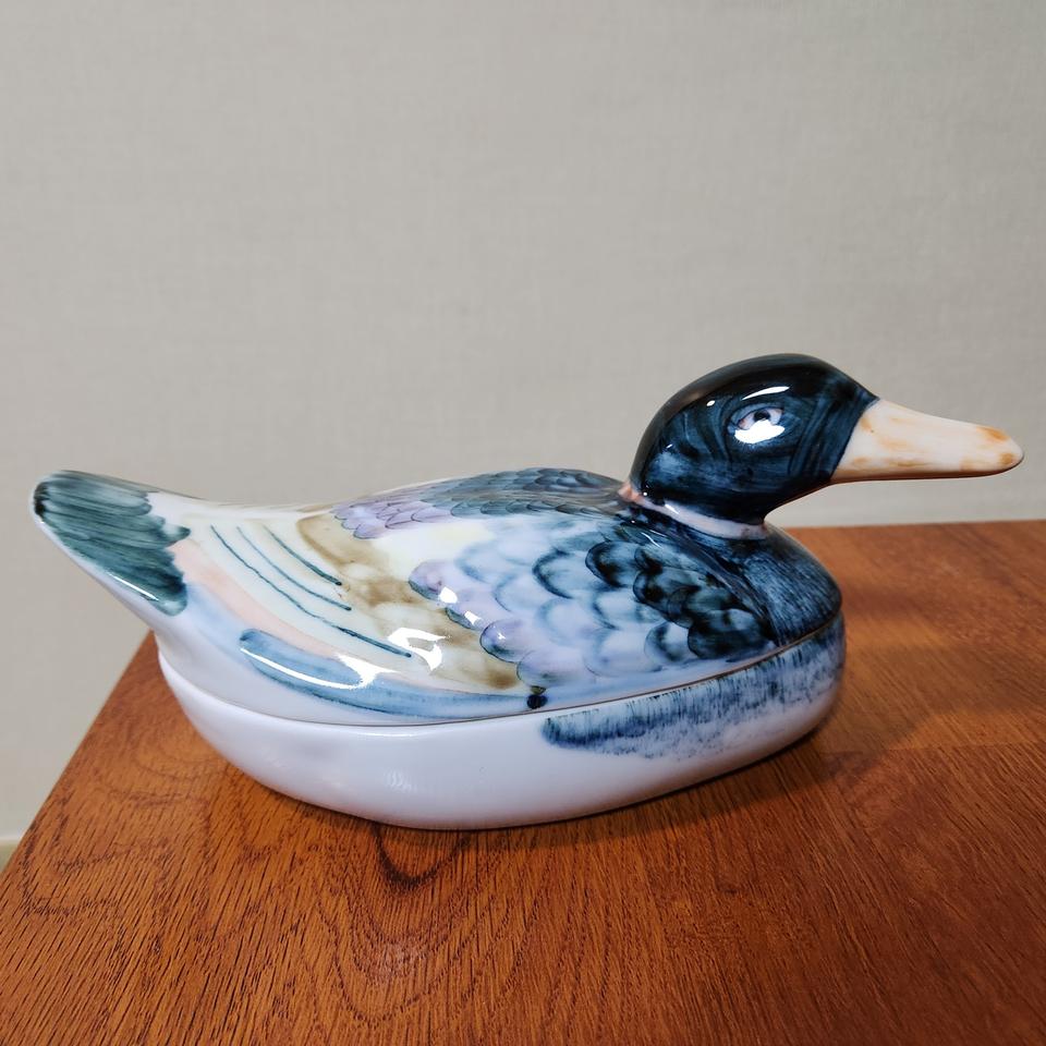 우일요 은전 김익영선생 오색백자 오리합.