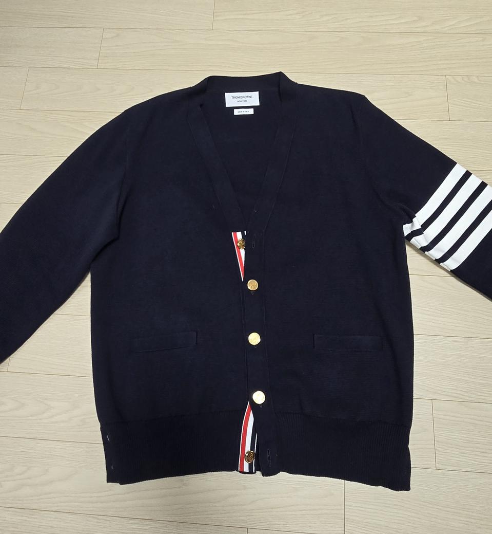 정품 톰브라운 밀라노 스티치 금장 가디건
