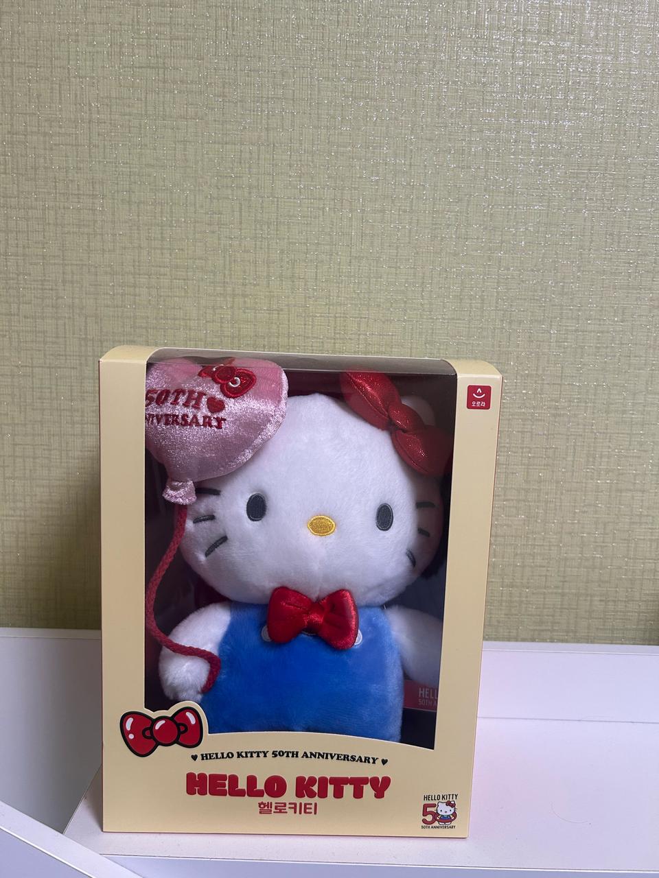 (새상품)헬로키티 50주년 중형인형