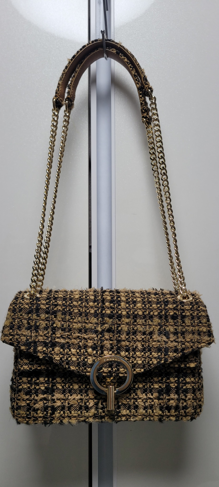 산드로(Sandro) 트위드 숄더백 카멜