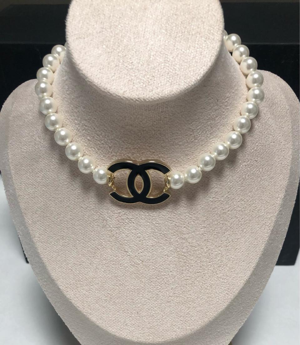 샤넬 진주 목걸이 CC로고 초커 목걸이 블랙