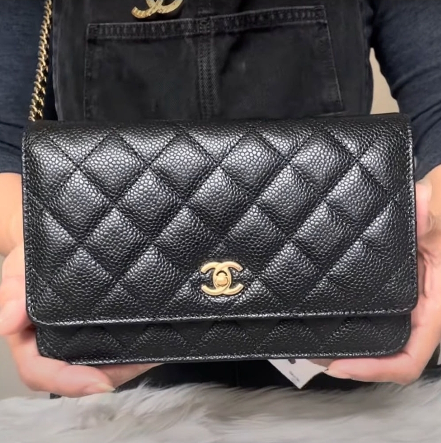 클래식 WOC 캐비어 블랙 금장