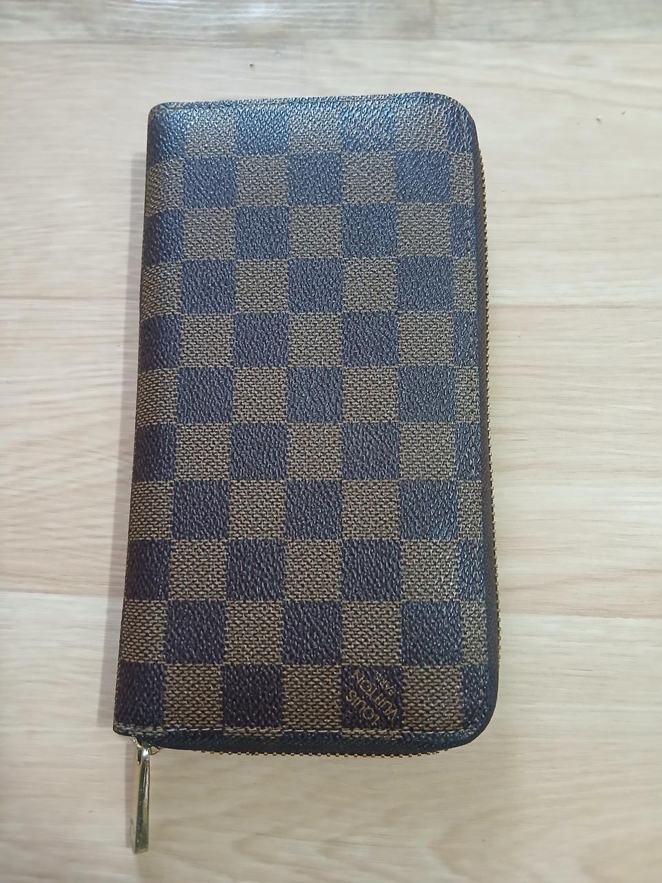 루이비통 다미에 지퍼 장지갑