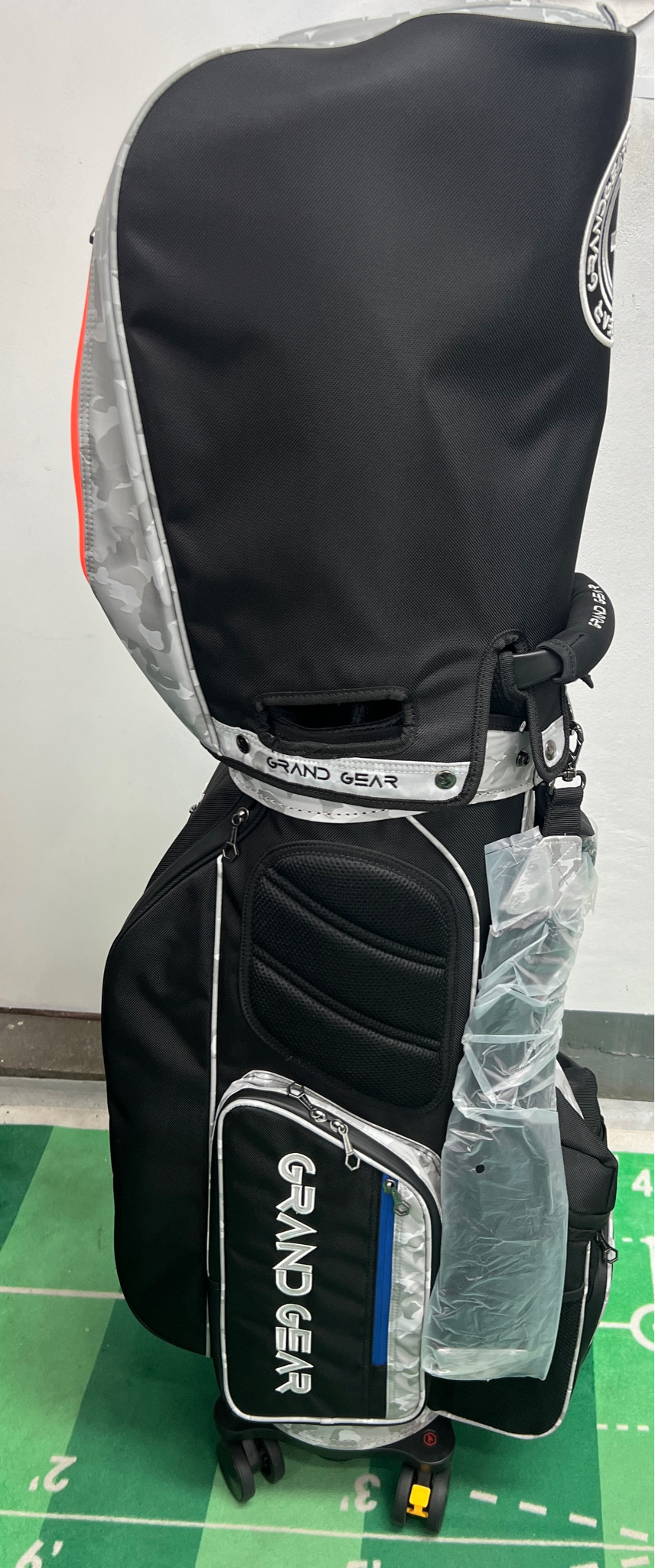 기가그랜드4휠백