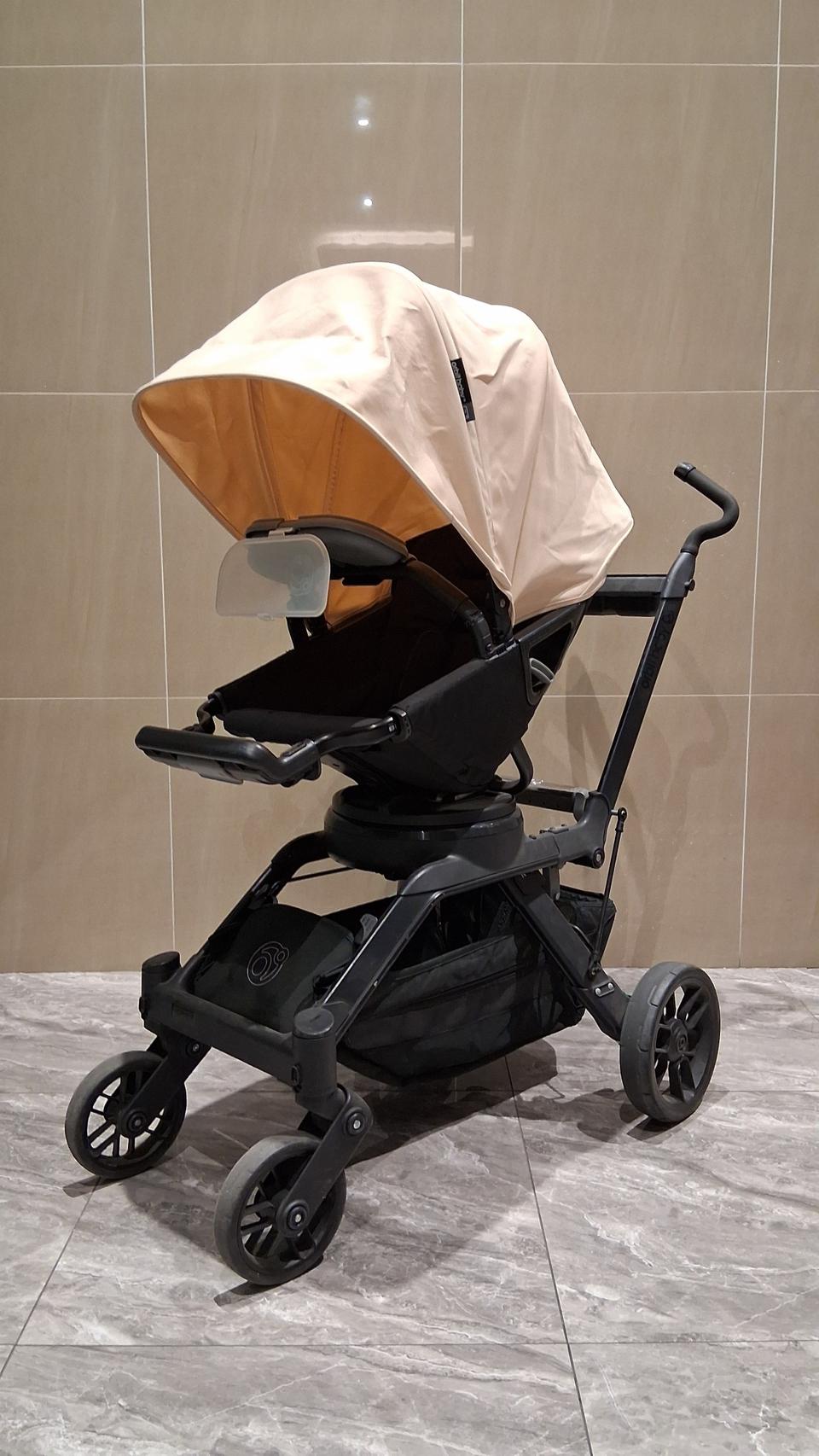 미국산 최고급 명품 럭셔리 디럭스 유모차 올빗베이비. 시트의 360도 회