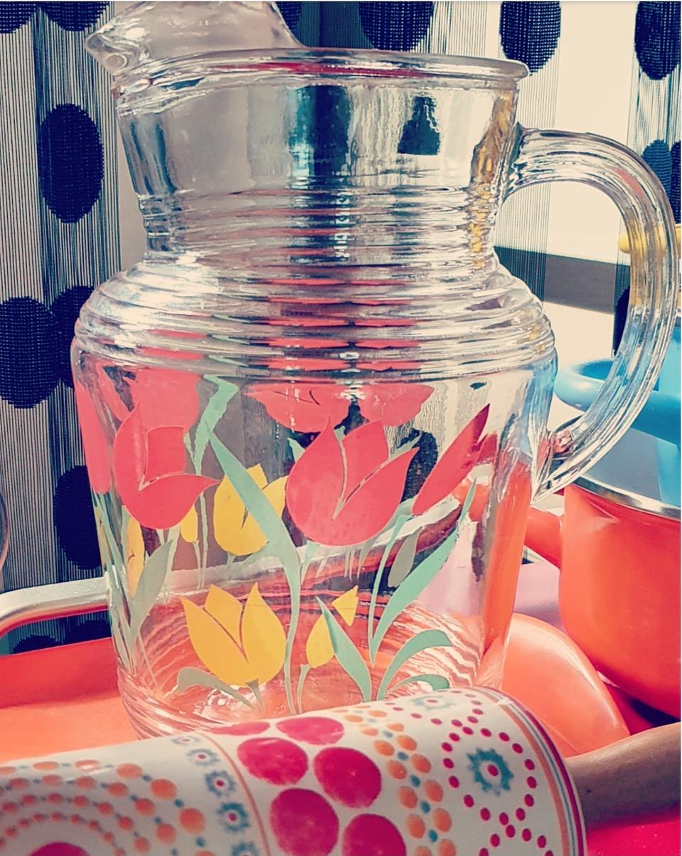 빈티지 헤이즐 아틀라스 튤립 저그